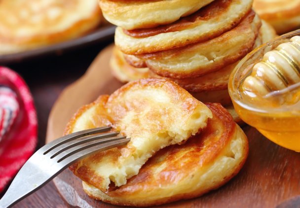 Greckie racuchy z serem feta