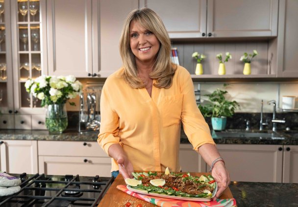 Ewa gotuje: Herbata plujka, bezy z parmezanem, wołowina miso ginger orange, cytrynowe muffinki na jogurcie