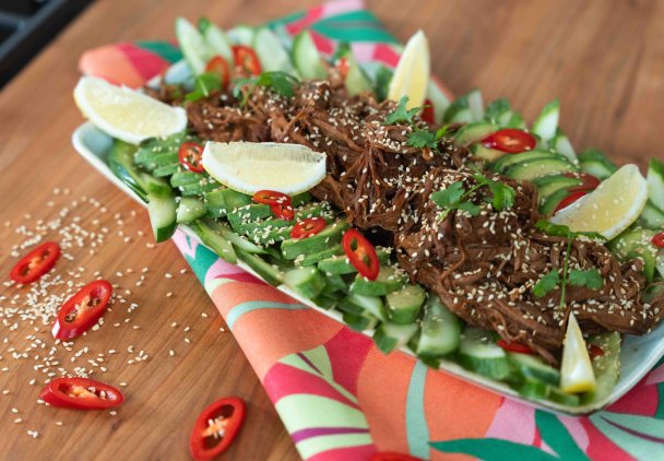 Ewa gotuje: Herbata plujka, bezy z parmezanem, wołowina miso ginger orange, cytrynowe muffinki na jogurcie