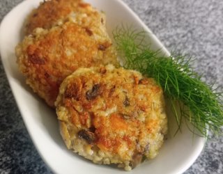 Kotlety z kaszy jęczmiennej, pieczarek i kurczaka