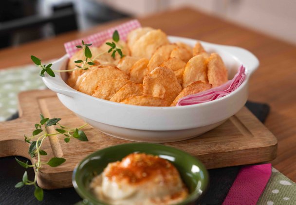 Wytrawne bezy z parmezanem według Ewy Wachowicz