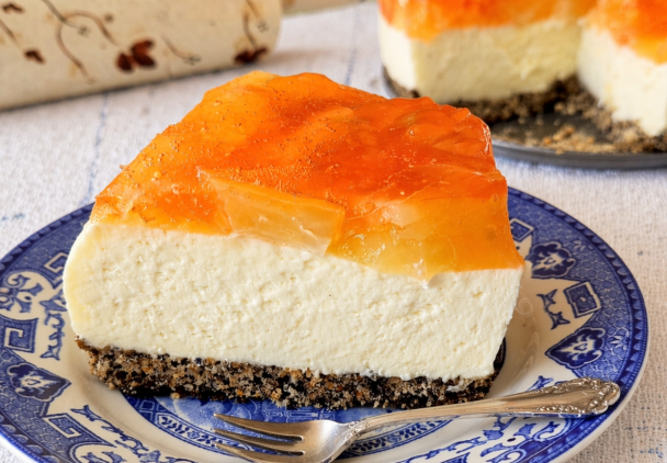 Sernik na zimno z ananasem