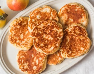 Szybkie racuchy z jabłkami