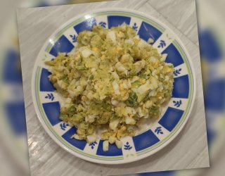 A'la pasta z jajek i awokado 