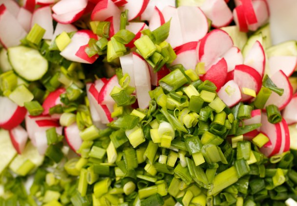 Surówka z rzodkiewki