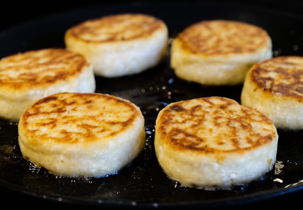 Placuszki twarogowe z patelni