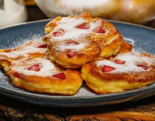 Racuchy z truskawkami