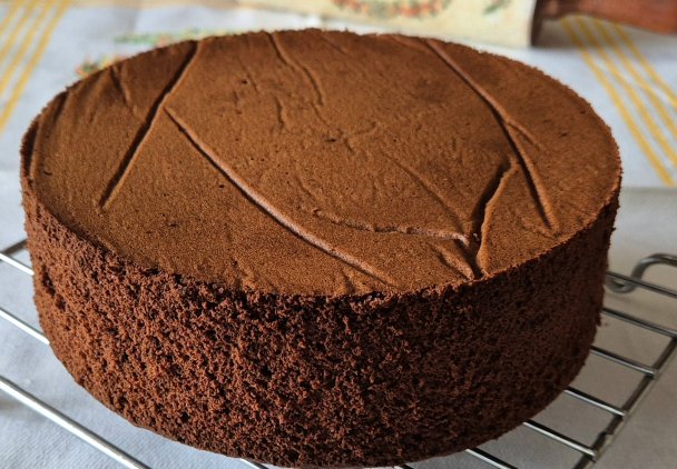 Biszkopt keksowy na gorącym mleku