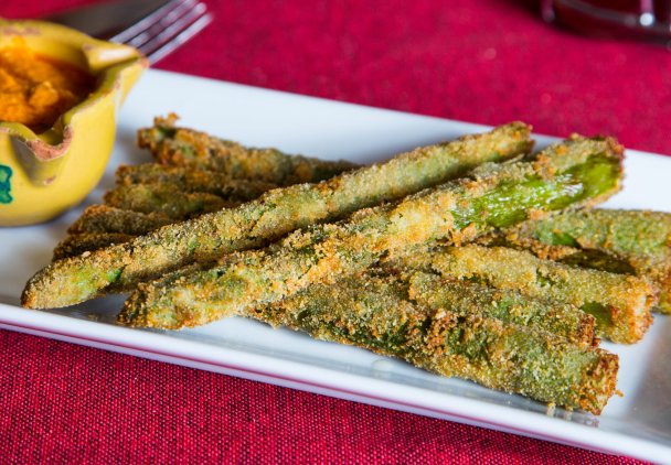 Szparagi smażone w panierce