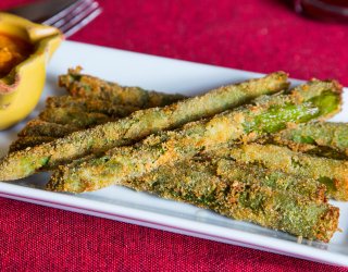 Szparagi smażone w panierce