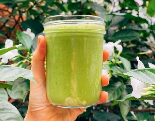 Gwiazdy piją go od lat, by mieć promienną cerę i szczupłą talię. „Zielony szejk" to pogromca zbędnych kilogramów