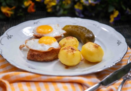 Żabie oczka z kiełbasy słoikowej według Ewy Wachowicz