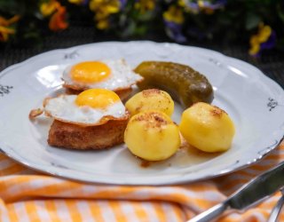 Żabie oczka z kiełbasy słoikowej według Ewy Wachowicz