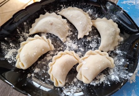 Pierogi z wołowiną – domowy przepis