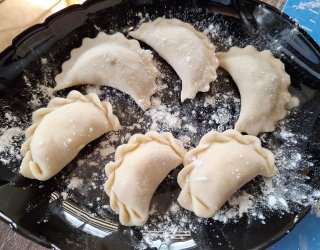 Pierogi z wołowiną – domowy przepis