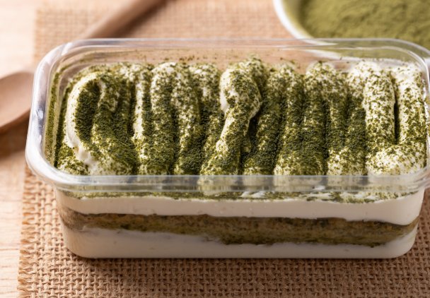 Matcha tiramisu