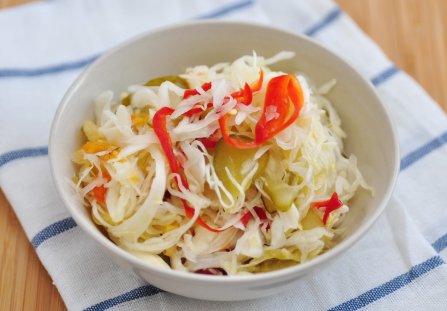 Surówka z marynowanymi warzywami