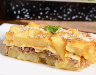 Zapiekanka z gotowanych ziemniaków