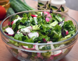 Surówka z rzodkiewki i koperku