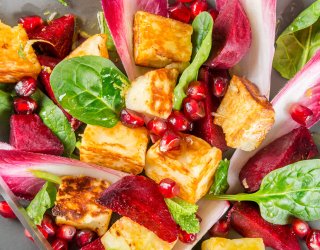 Sałatka z halloumi i granatem