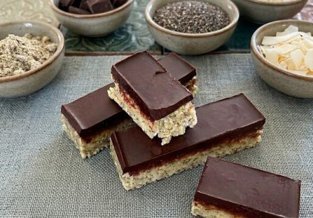 Czekoladowo-kokosowe batoniki proteinowe (bez cukru, low carb)