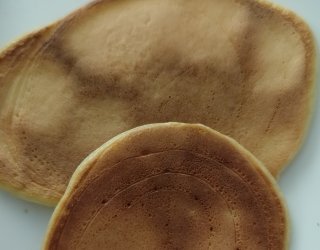 3-składnikowe placuszki bez cukru i jajek – mięciutkie, szybkie i obłędnie proste!
