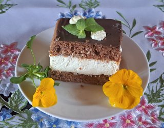 Wuzetka ze śmietaną i serkiem mascarpone
