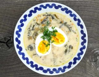 Zupa szczawiowa na żeberkach