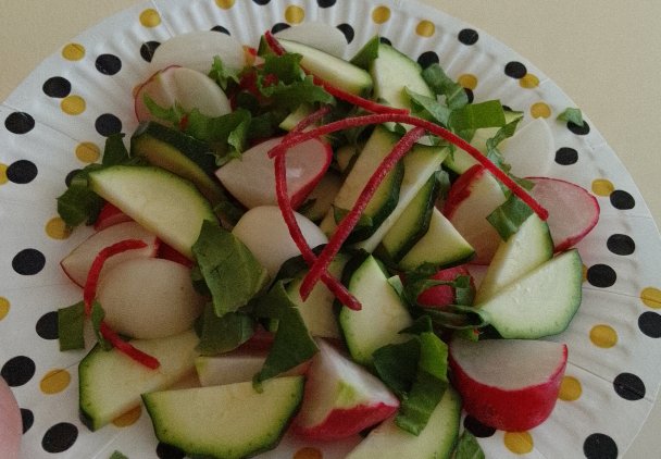 Sałatka grillowa chrupiąca i aromatyczna