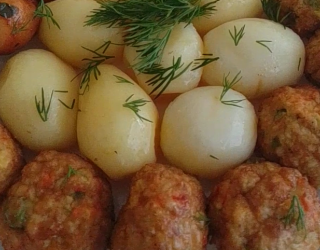 Malutkie pulpeciki z mięsa mielonego