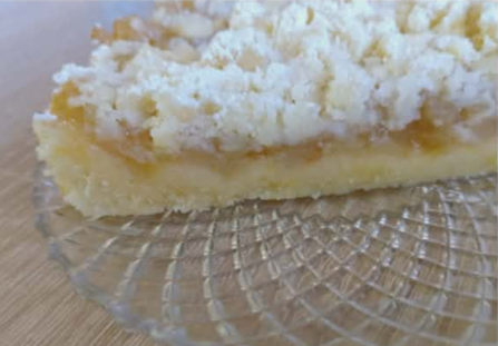 Tarta z prazonymi jablkami i kruszonka