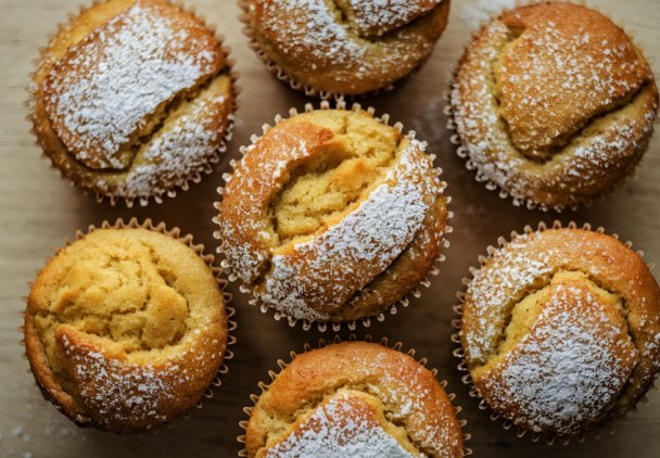 Muffinki z musem jabłkowym