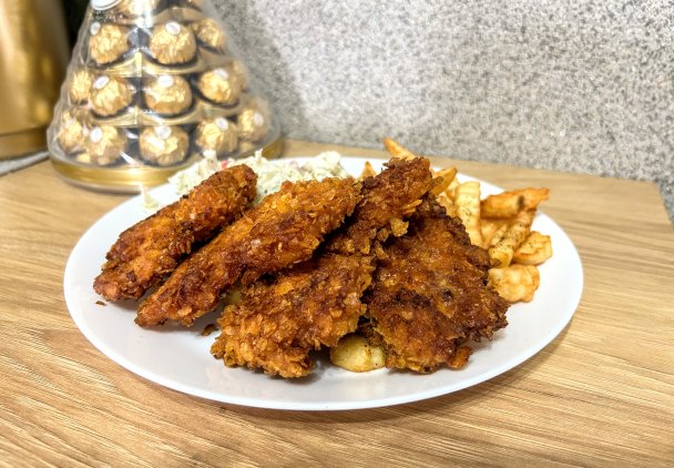 Nuggetsy z kurczaka w panierce kukurydzianej