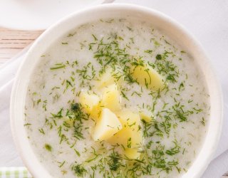 Letnia zupa koperkowa