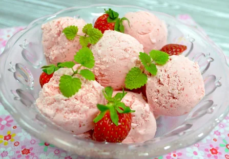 Lody truskawkowe z mascarpone