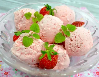Lody truskawkowe z mascarpone