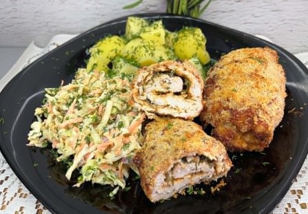 Roladki drobiowe z air fryera z koperkiem i parmezanem