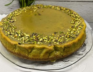 Sernik potrójnie pistacjowy
