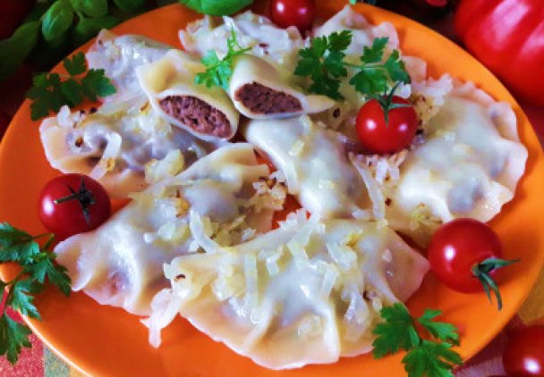 Pierogi z wołowiną i fasolą