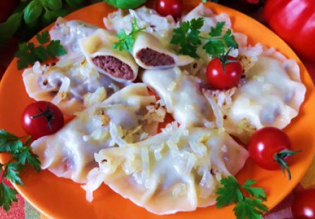 Pierogi z wołowiną i fasolą