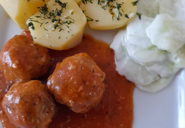 Pulpety w aromatycznym sosie