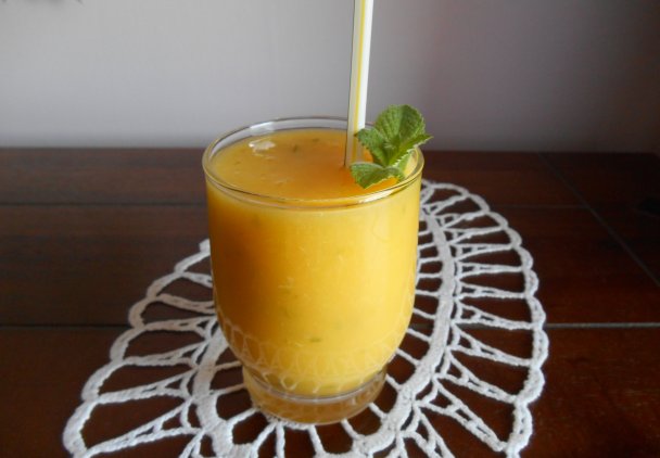 Koktajl pomarańczowy z mango