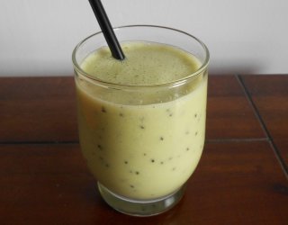 Koktajl mleczny z kiwi