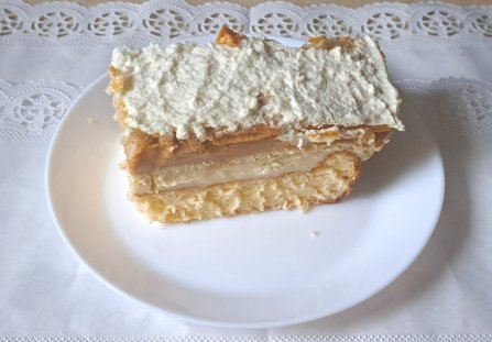 Ciasto balowe na biszkopcie.