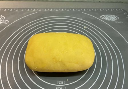 Najlepsze kruche ciasto – delikatne, maślane i zawsze udane