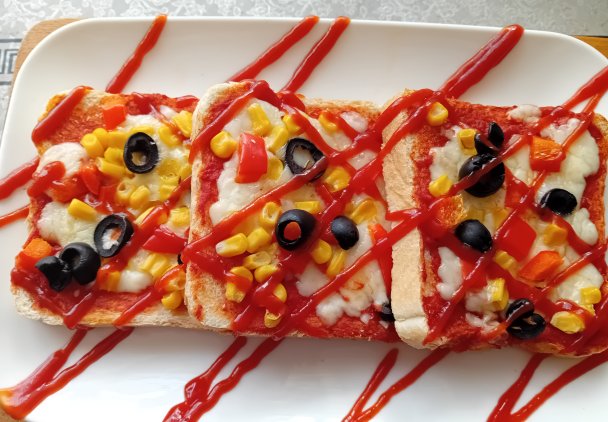 Tostowe mini pizze