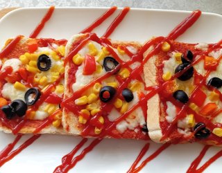 Tostowe mini pizze