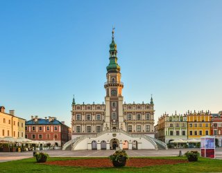 Regionalna kuchnia, gwiazdy sceny muzycznej i letni klimat Roztocza