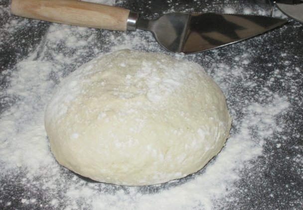 Ciasto na pizzę w 3 minuty.