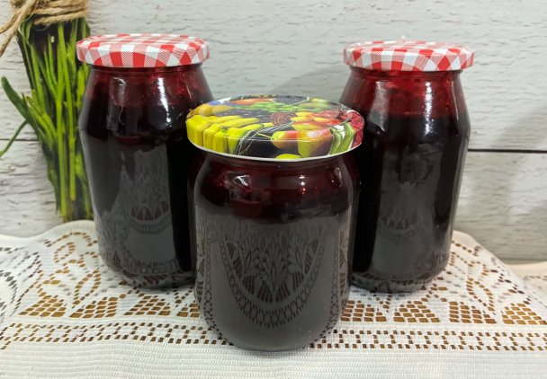 Dżem z czarnej porzeczki